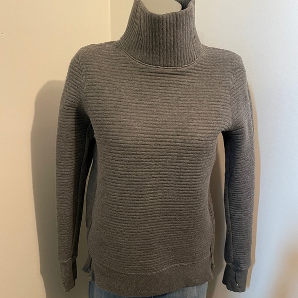 All In Motion sweatshirt funnel neck long sleeve thumb holes gray extra small - Picture 1 of 5